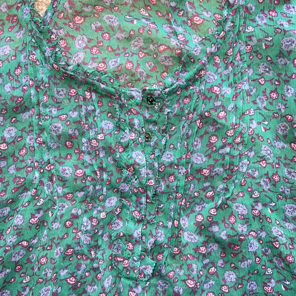 American Eagle Lightweight Sheer Floral Tank Top - Picture 2 of 6